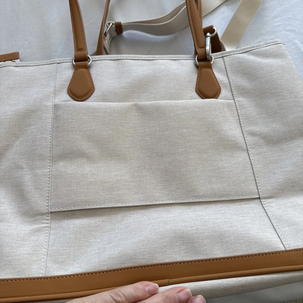 Nordace Siena Smart Tote Bag White Beige Travel Laptop 15 in USB Port NEW